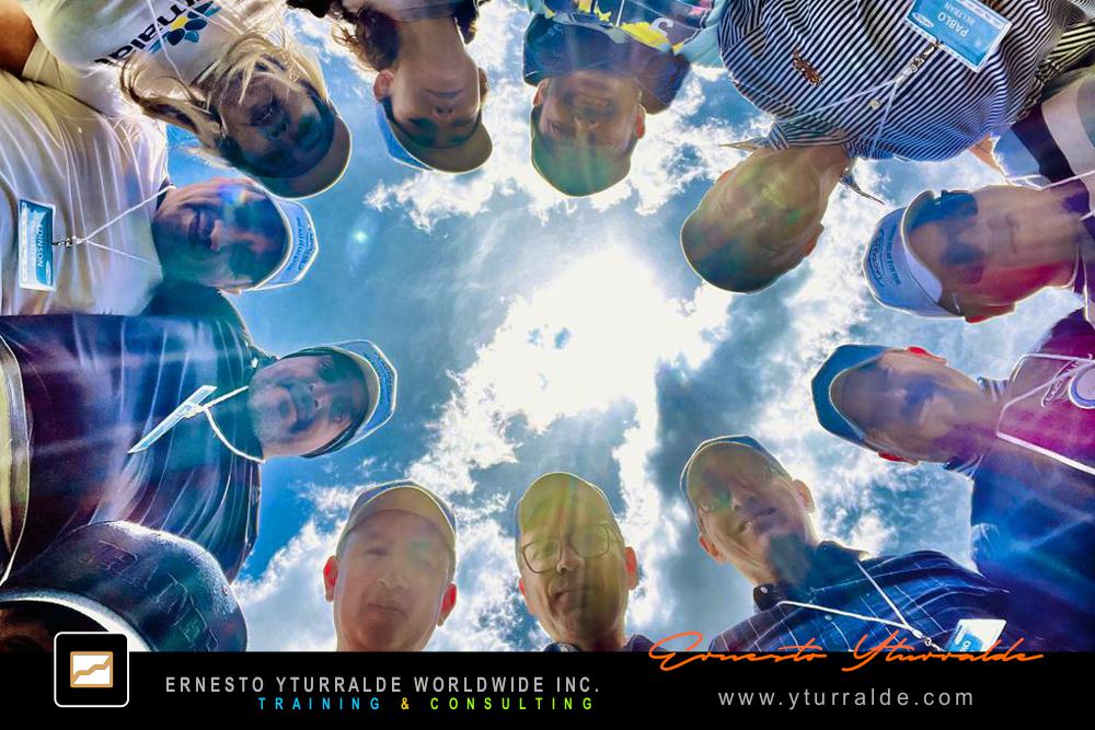 Formación al aire libre a través de retos colaborativos para equipos empresariales